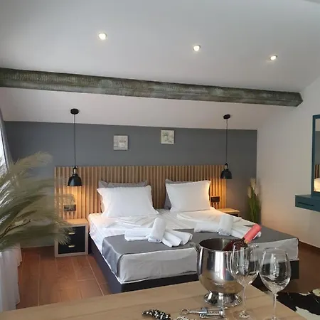 Hotel Kamelia Guest