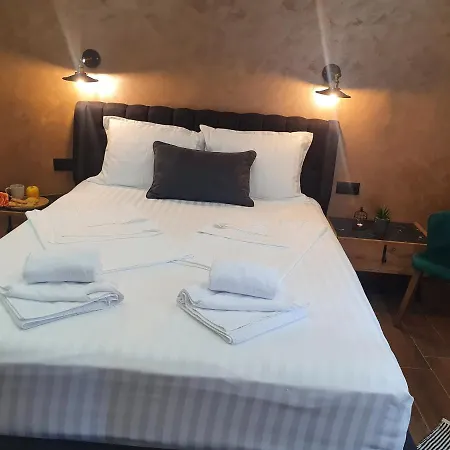 Kamelia Guest Хотел