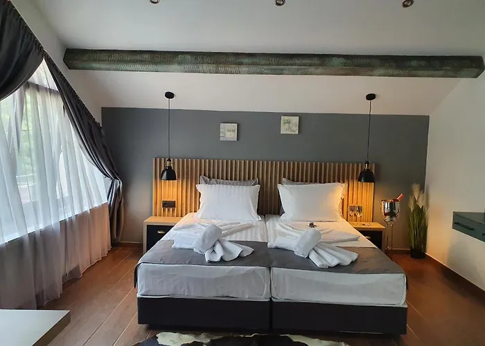 Kamelia Guest ホテル *