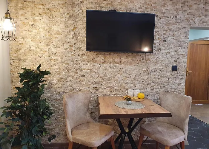 Kamelia Guest カザンラク