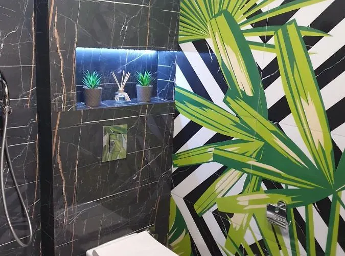 ホテル Kamelia Guest *