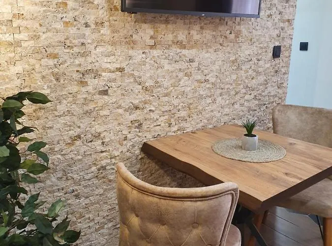 Kamelia Guest ホテル