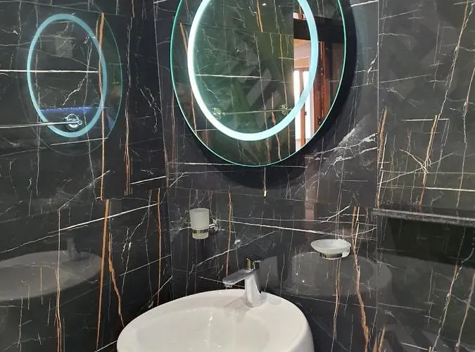 Kamelia Guest ホテル *