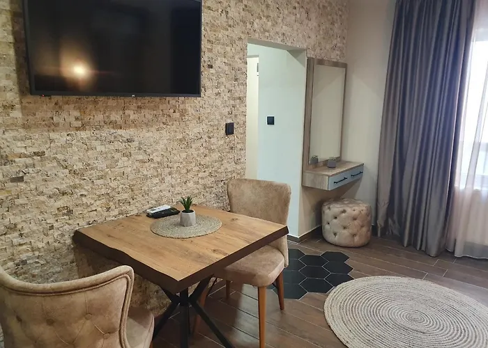 Kamelia Guest ホテル