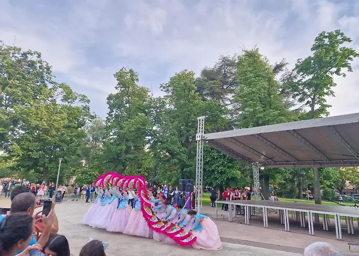 Kamelia Guest ホテル カザンラク