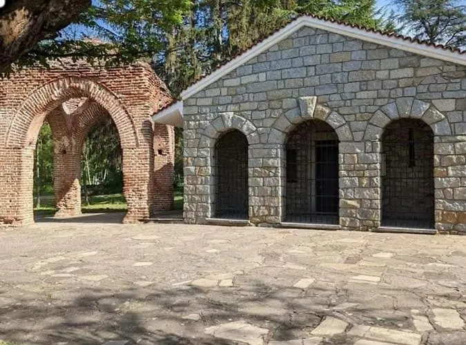 Kamelia Guest ホテル *